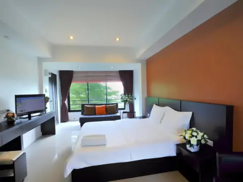 Gasser Park Apartments - Photo 3