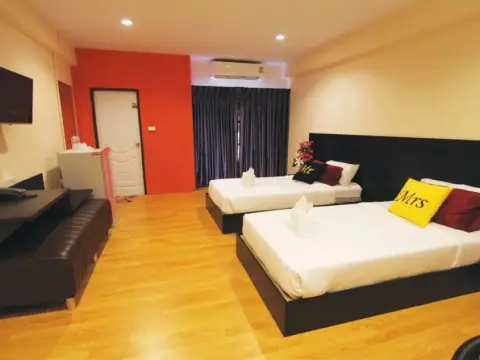 Gem Tree Premium Hotel Chiang Mai - Photo 1