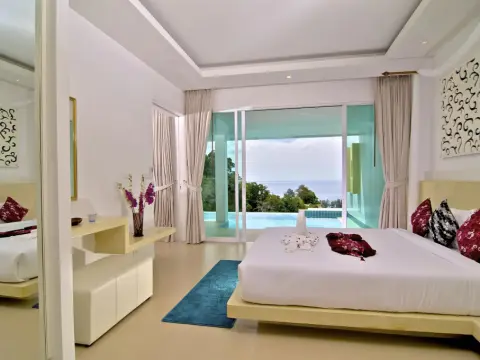 Grand Bleu Ocean View Pool Suite - Photo 2