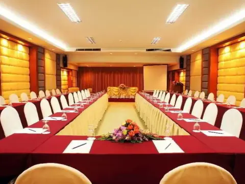 Grand Heritage Hotel & Condo - Photo 3