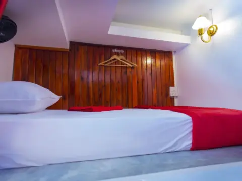 Haad Rin Beach Luxury Hostel - Photo 1