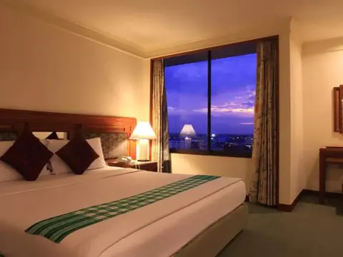 Hansa JB Hotel - Photo 4