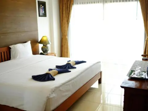 Harmony Inn - Photo 4