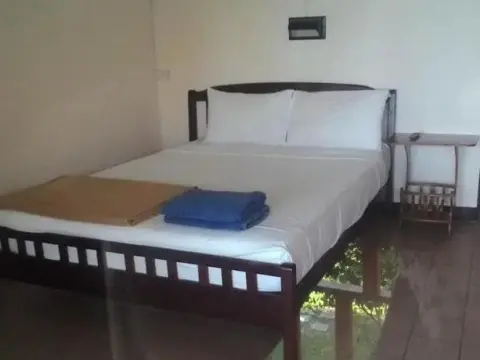 Hi Coral Cove Bungalow - Photo 1