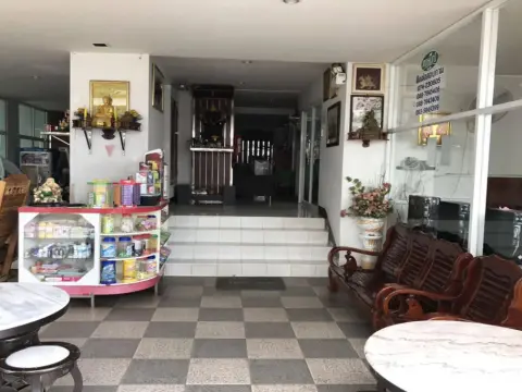 Hongmanee Mansion - Photo 2