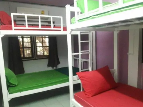 Hug Glur House & Hostel - Adults Only - Photo 1