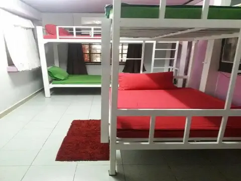 Hug Glur House & Hostel - Adults Only - Photo 2