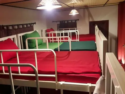 Hug Glur House & Hostel - Adults Only - Photo 4