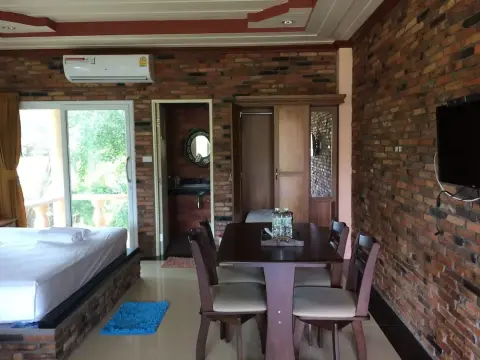 I-In Resort - Photo 2