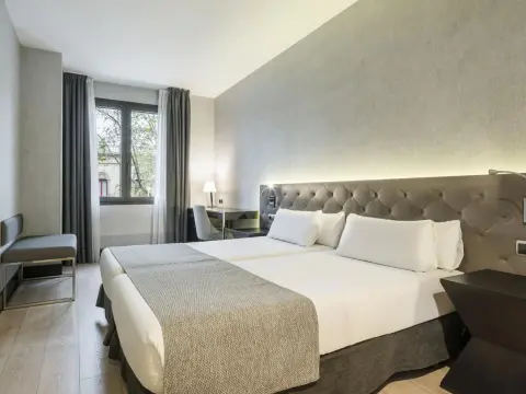 I Residence Hotel Silom - фото 2