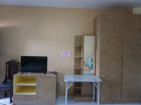 Jinda Place - Photo 1