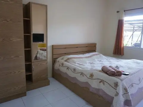 Jinda Place - Photo 2