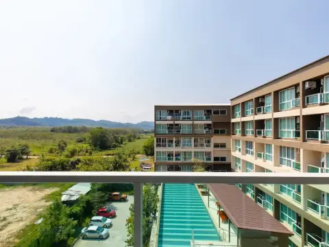 JJ Airport Phuket Condotel by O - Photo 1