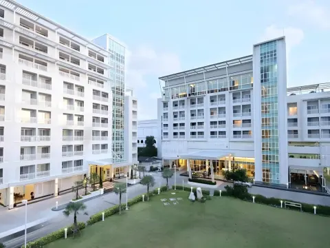 Kameo Grand Rayong Hotel & Serviced Apartments - Foto 1