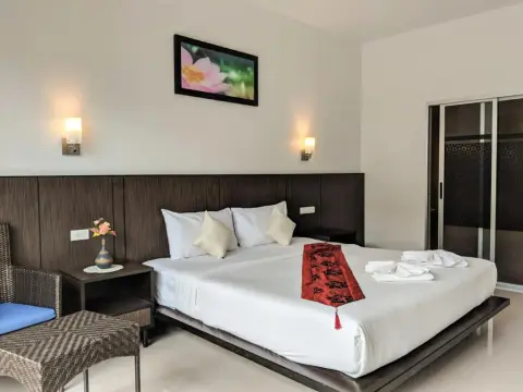 Kanokan Hotel - Photo 3