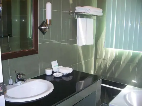 Kasem Garden Hotel Surin - Photo 4