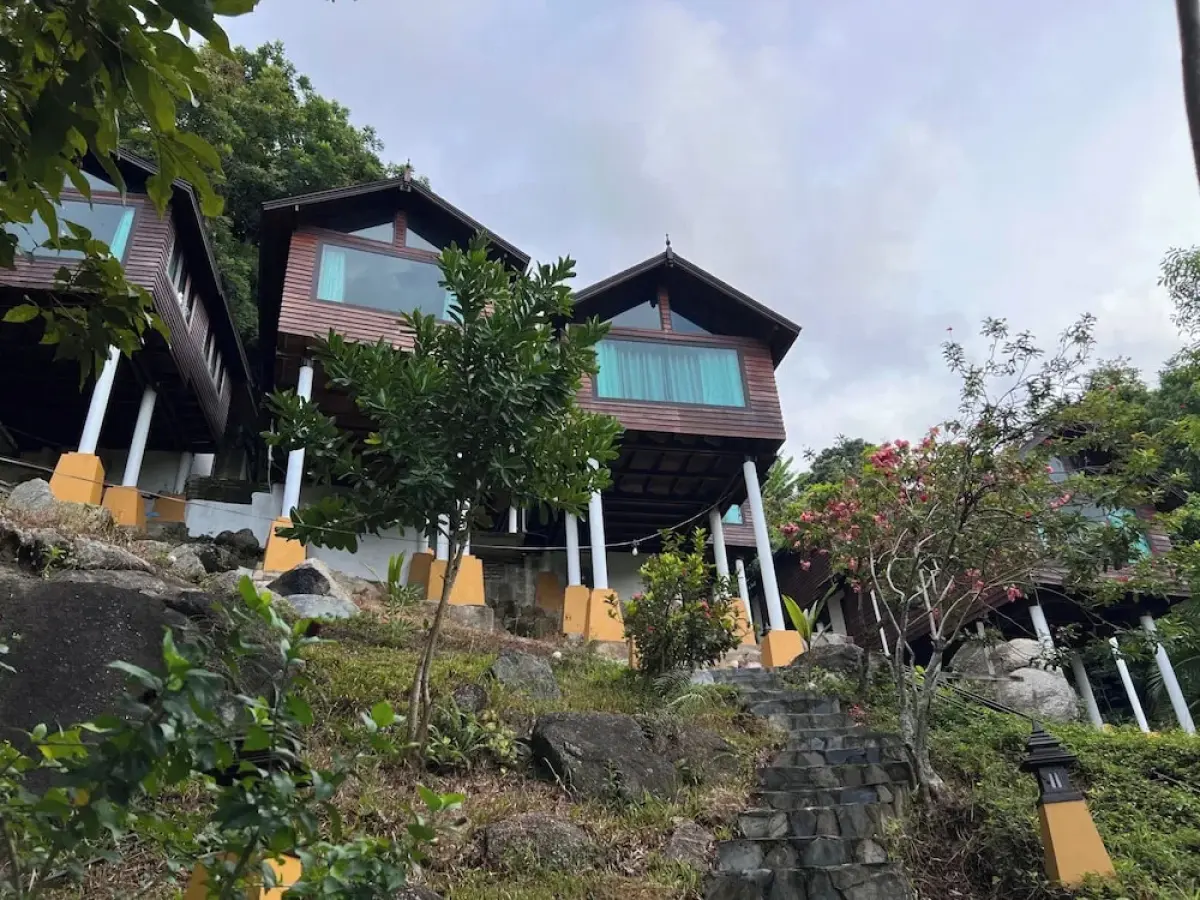 Kawarin Secret Hut Hotel and Resort