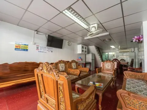 Kellyroom Guest House - Photo 2