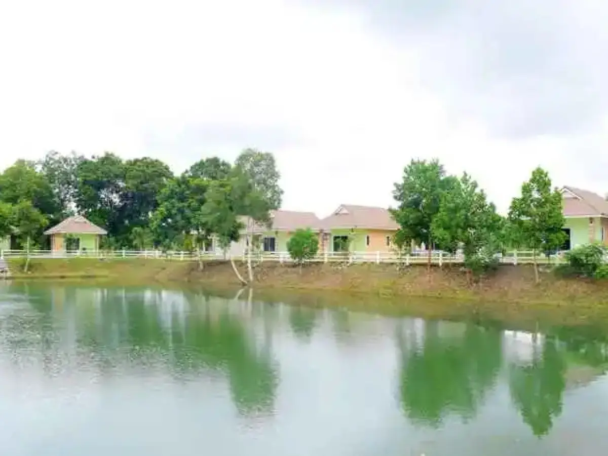 Khao Baisi View Resort (เขาบายศรี วิว รีสอร์ท)