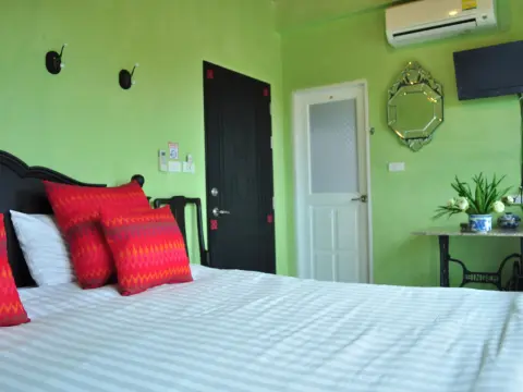 Khaolak Boutique Heritage - Photo 4