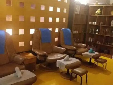Sunshine Inn Resort - Photo 2