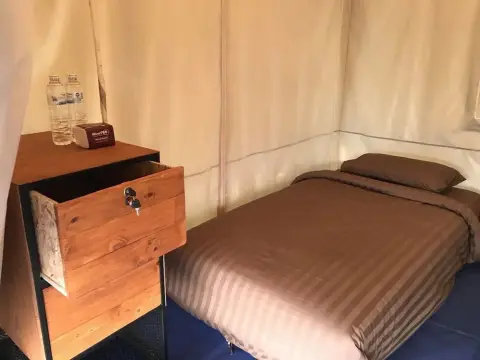 Kondee Cino Cafe and Glamping - Photo 2