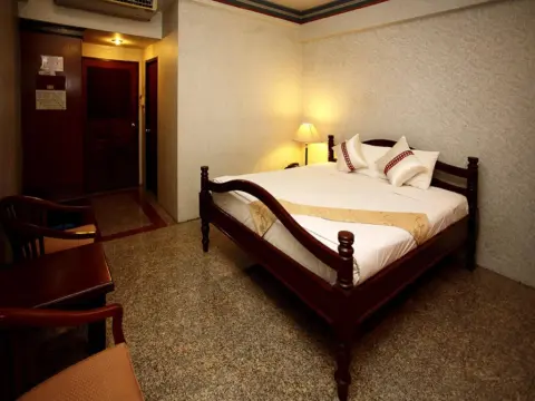 Kosit Hill Hotel - Photo 4