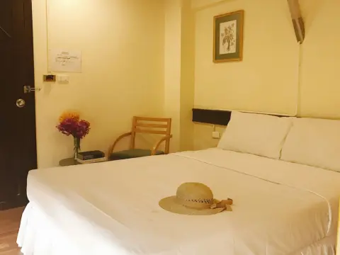 Krabi City Seaview Hotel - Photo 4