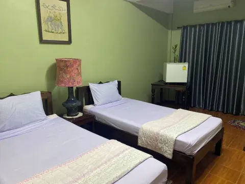 KumJawJomKaew - Photo 4