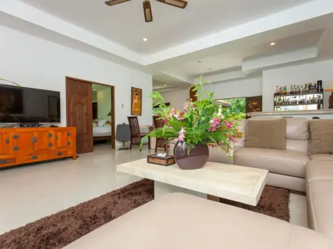 La Romanee Infinity Villa by Jetta - Photo 2