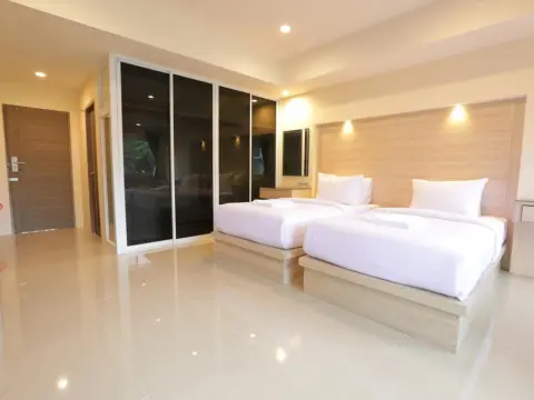 Lampang Residence - Photo 2