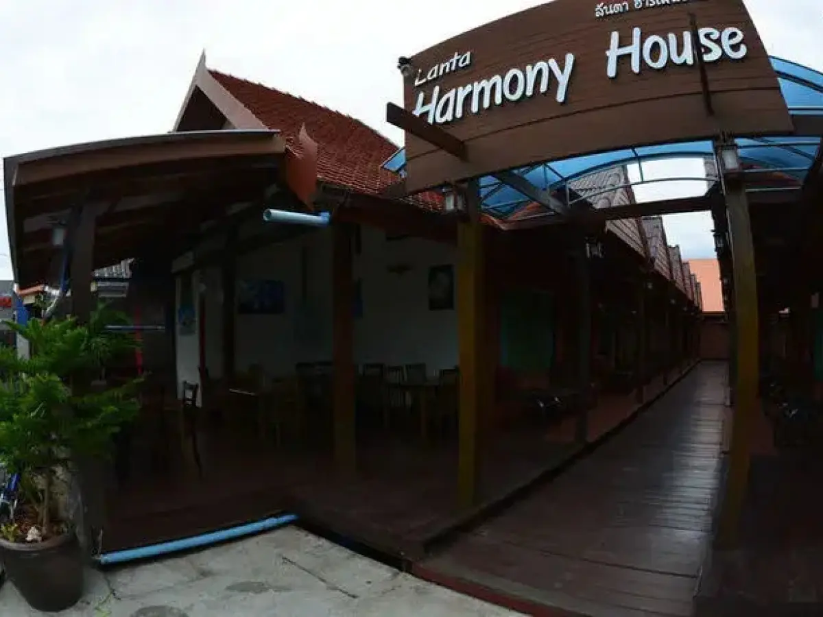 Lanta Harmony House