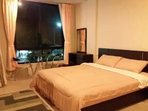 Laveyrune Apartment - Photo 3