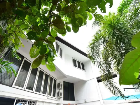 Lazy Blue House - Hostel - Photo 1