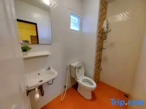 leader residences - Photo 2