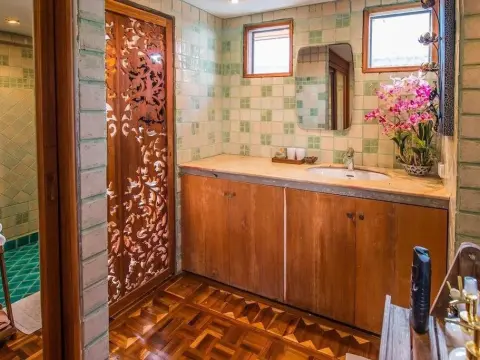 Leela House - Photo 1