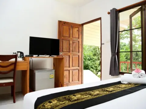 Les Robinsons De Ranong Resort - Foto 2