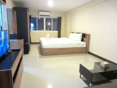 Life Grand Hotel - Photo 4