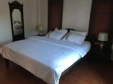 Lisa's Guesthouse - Photo 2