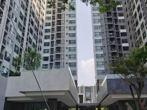 Llx Condo@The Base   Cityview&Sea View - Photo 1