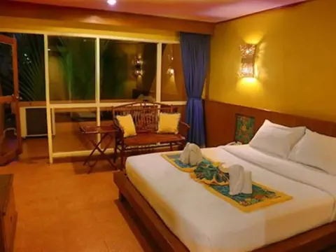 Loma Resort and Spa - Photo 4