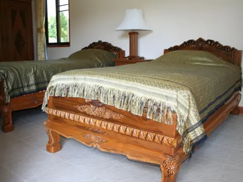 Long Beach Inn - Photo 3