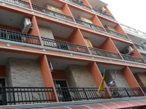 Malee Pattaya Guesthouse - Foto 1