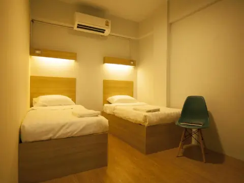 Micro Hostel - Photo 4
