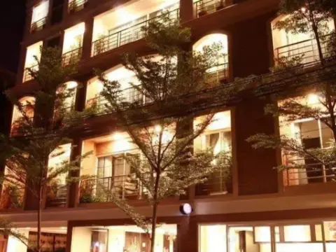 Mirth Sathorn Hotel - Photo 1