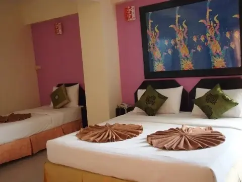 Monaa's Place - Photo 4