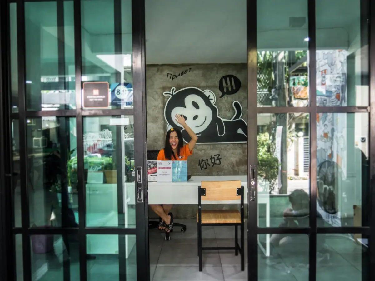 MonkeyNap Hostel