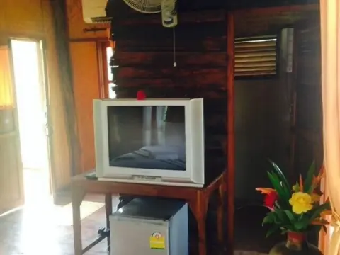 Montri Garden House - Photo 3