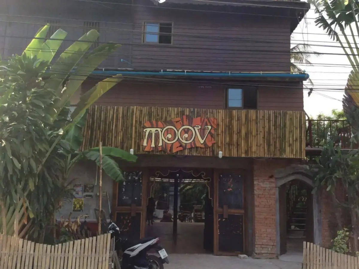 Moov Inn Garden Hostel