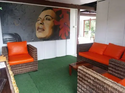 Moov Inn Garden Hostel - Photo 3